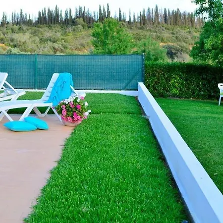 Quinta Amendoeiras Apartment