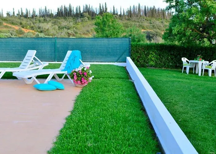 Quinta Amendoeiras 아파트