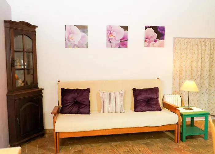 Quinta Amendoeiras 아파트